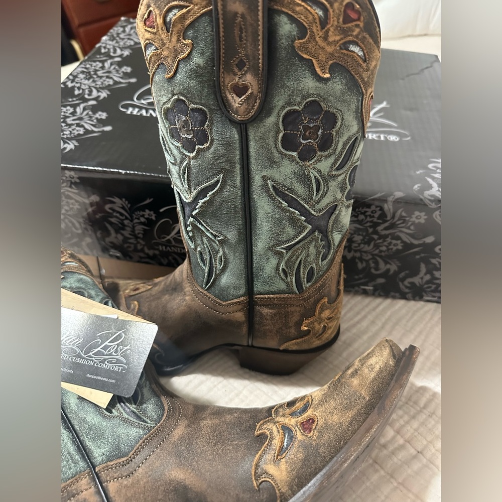 Nwt Dan post women’s cowboy boots 8